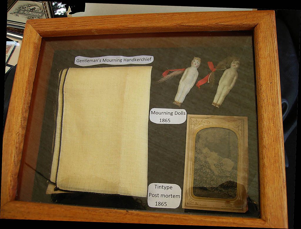 Victorian keepsakes for mourning memories